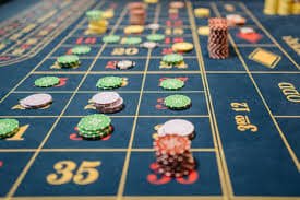 Aubet77 မိုဘိုင်းအက်ပ်ကို Android ဖုန်းဖြင့် Sportsbook Live Betting ကစားခြင်း